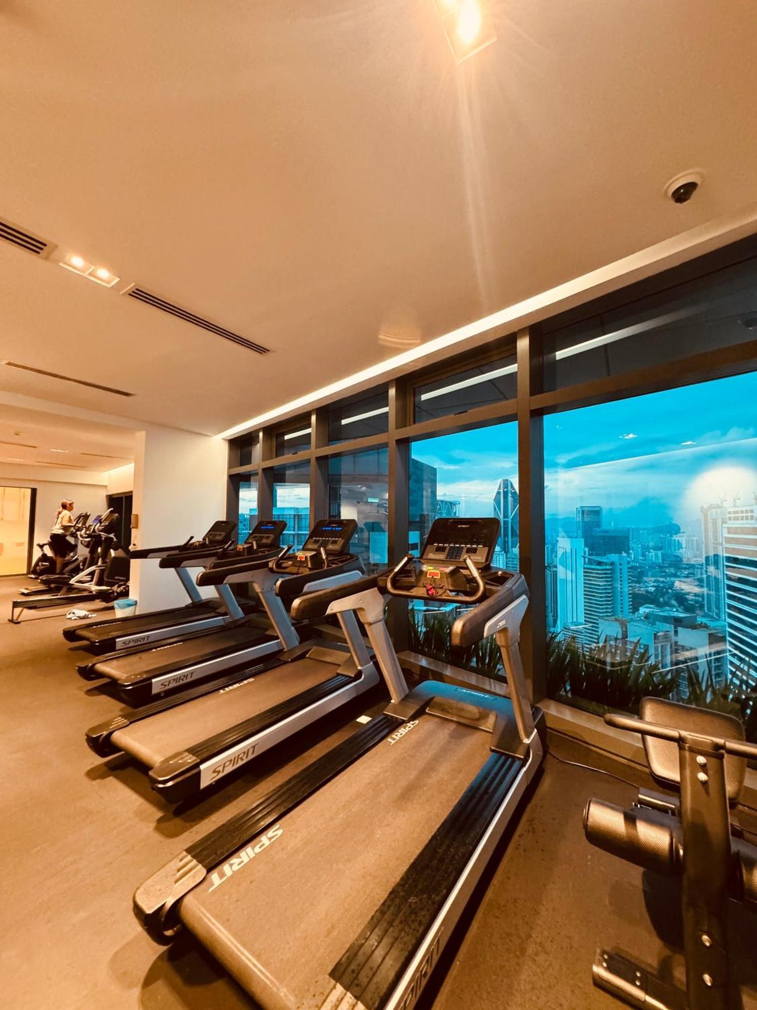 Eaton Service Apartment At Klcc 쿠알라룸푸르 외부 사진
