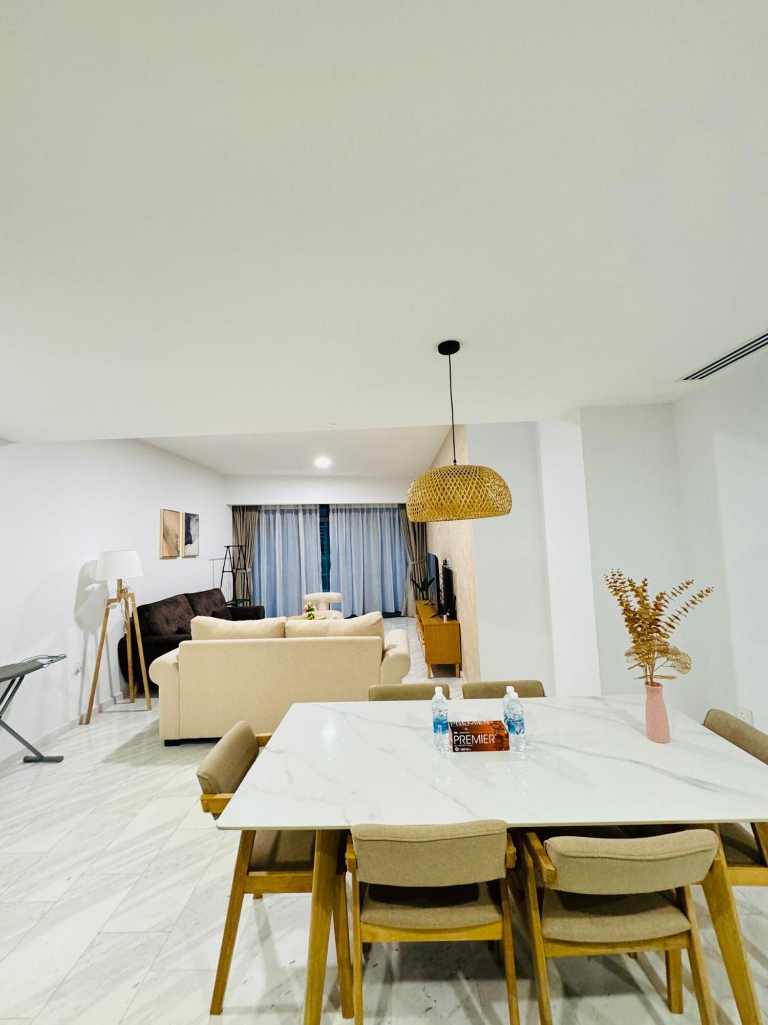 Eaton Service Apartment At Klcc 쿠알라룸푸르 외부 사진